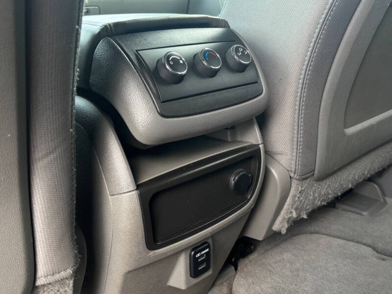 2016 Chevrolet Traverse LS