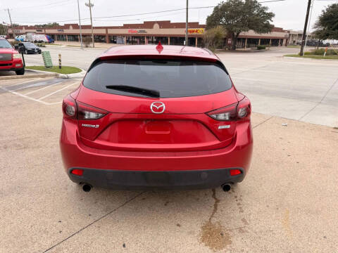 2016 Mazda MAZDA3 s Grand Touring