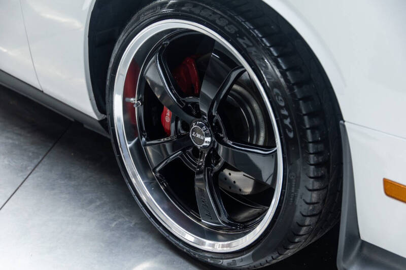 2012 Dodge Challenger SRT8 - Photo 60