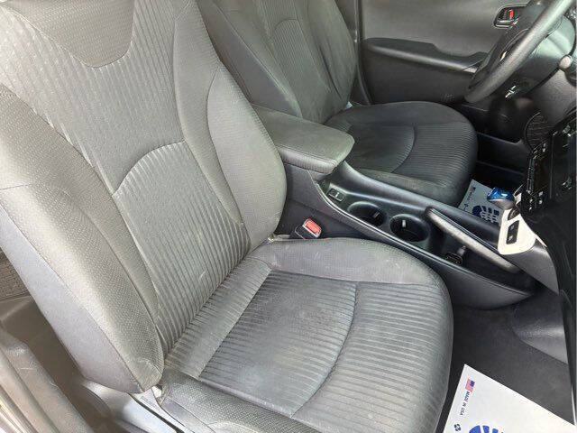 2016 Toyota Prius Two