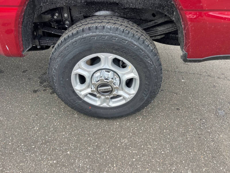 2025 Ford F-350 Super Duty XLT