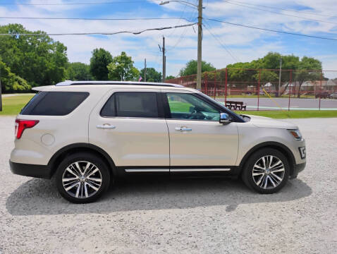 2017 Ford Explorer Platinum