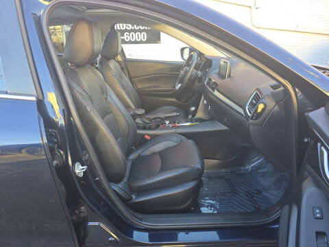 2015 Mazda MAZDA3 s Grand Touring