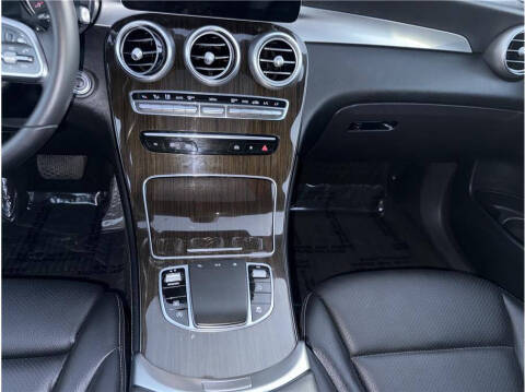 2020 Mercedes-Benz GLC GLC 300
