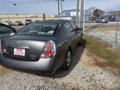 2006 Nissan Altima for sale at B AND S AUTO SALES in Meridianville AL