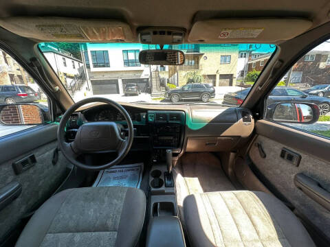 2000 Toyota Tacoma Prerunner V6