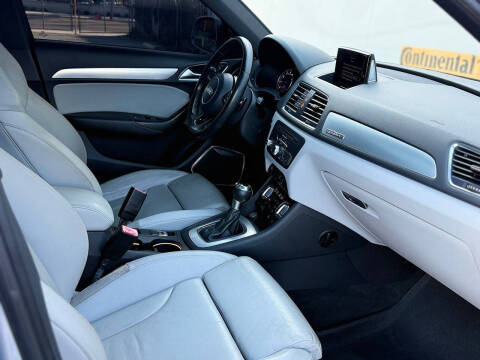 2015 Audi Q3 2.0T quattro Prestige