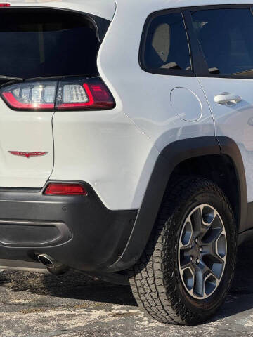 2022 Jeep Cherokee Trailhawk