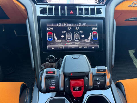 2022 Lamborghini Urus