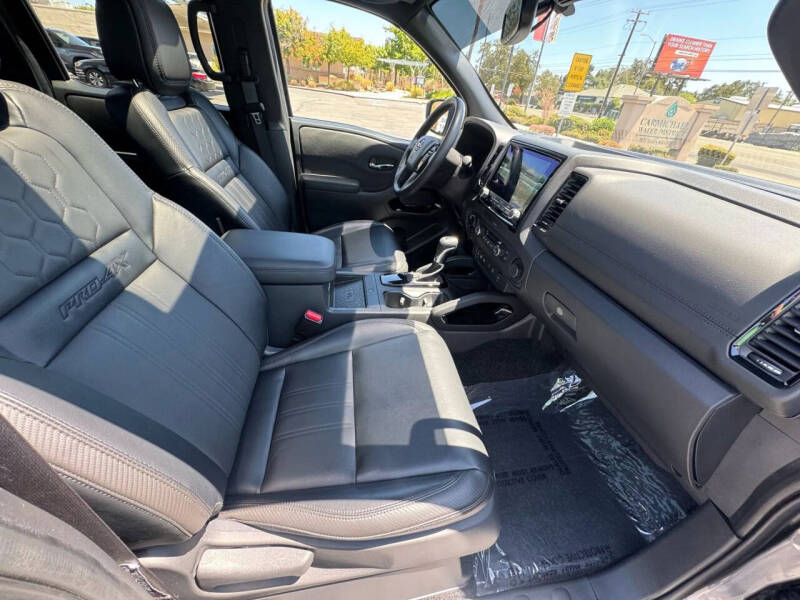 2022 Nissan Frontier