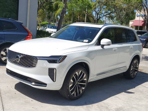 2025 Volvo XC90 T8 Ultra Bright Theme 7P