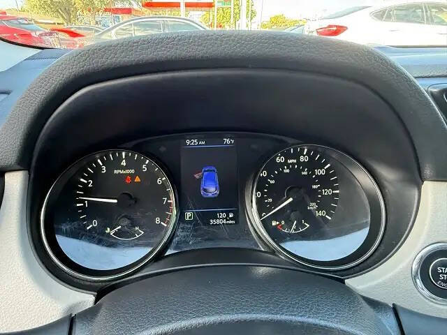 2021 Nissan Rogue Sport SV