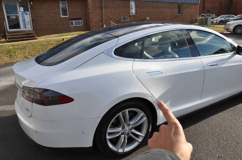 2016 Tesla Model S 70D