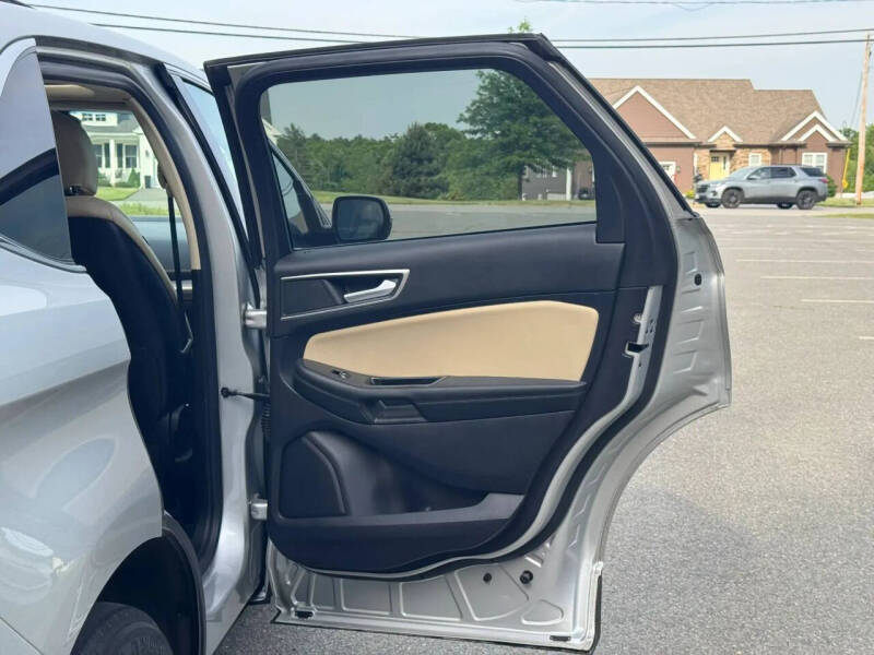 2019 Ford Edge SEL