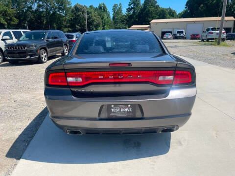 2014 Dodge Charger SE