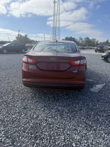 2014 Ford Fusion SE