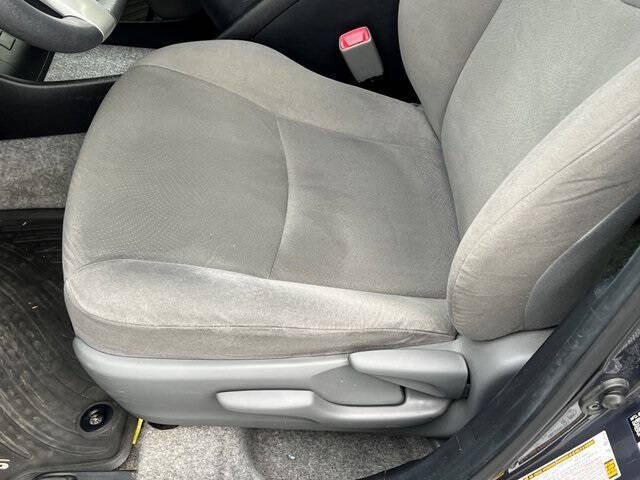 2013 Toyota Prius Three