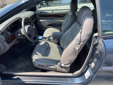 2002 Chrysler Sebring LXi