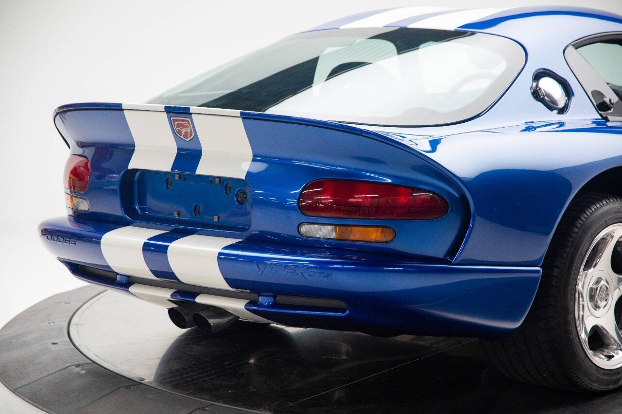 1997 Dodge Viper 9