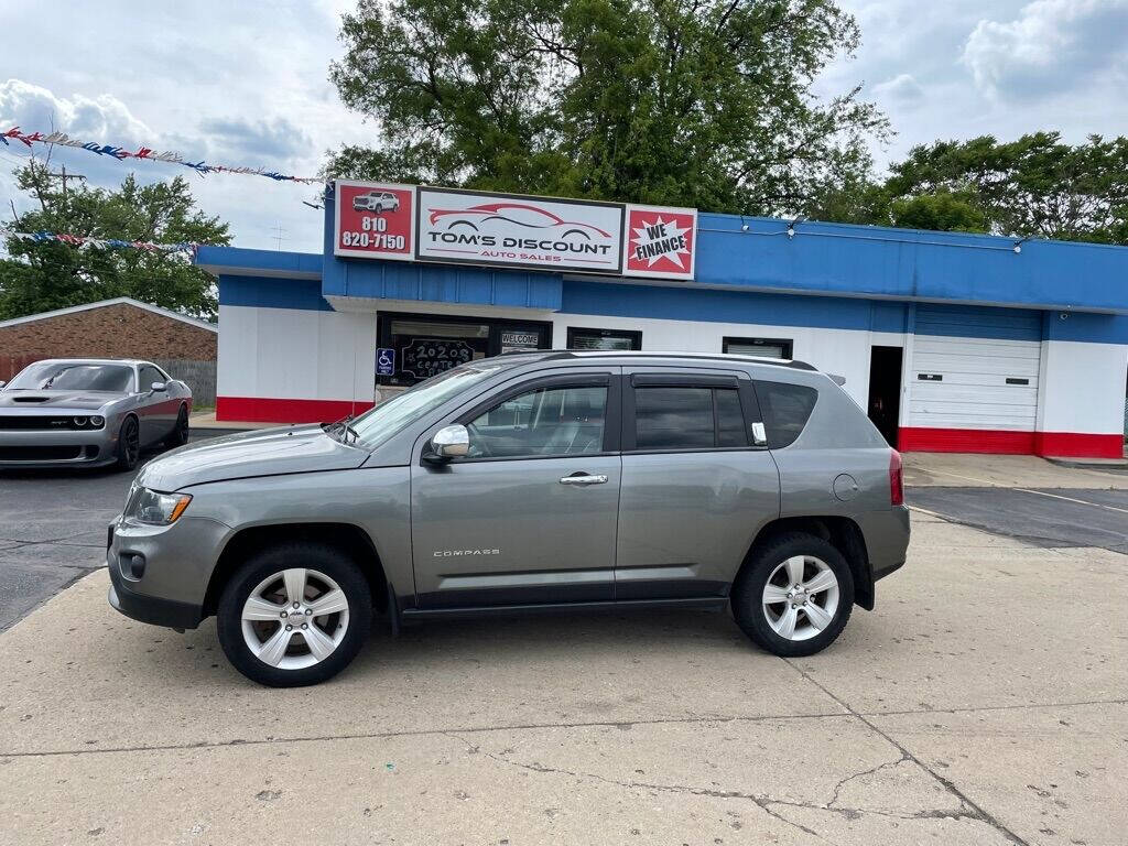 Gray 2014 Jeep Compass Latitude 4x4 Latitude 4dr SUV 1