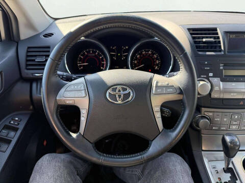 2009 Toyota Highlander Sport