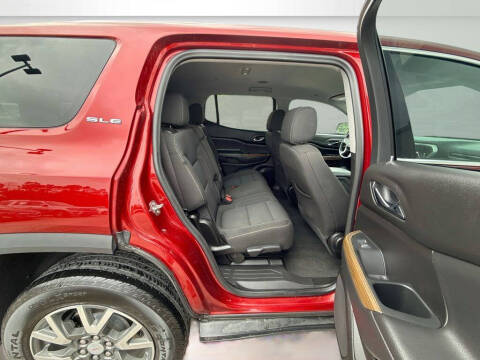 2023 GMC Acadia SLE