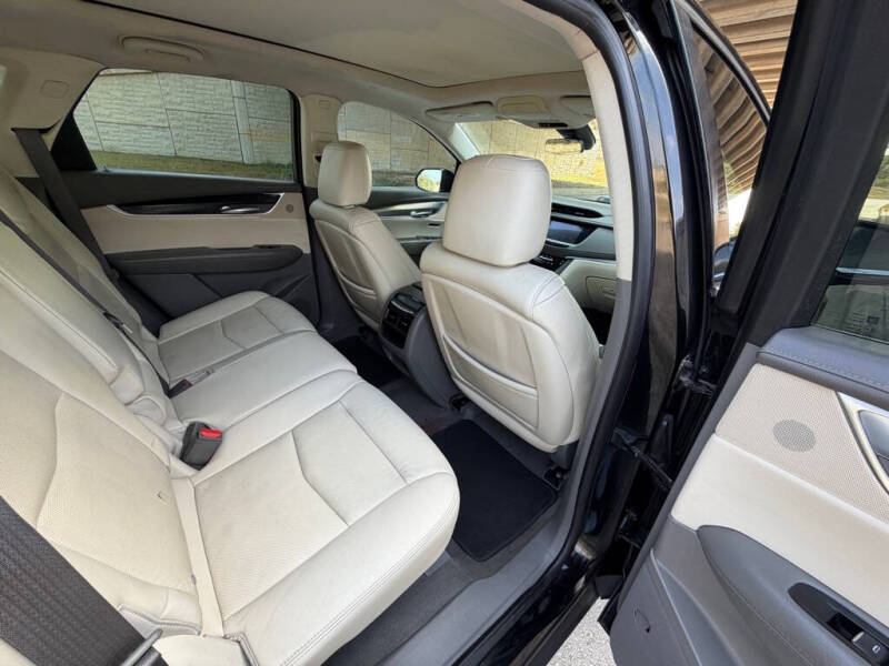 2018 Cadillac XT5 Premium Luxury