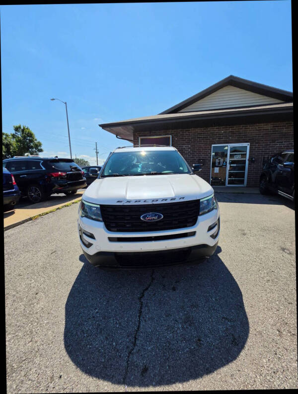 2017 Ford Explorer Sport