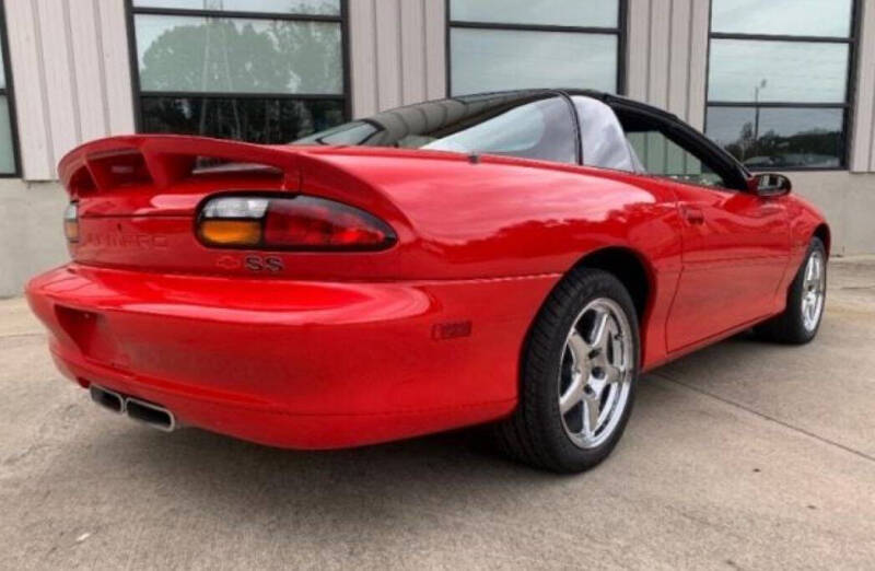 2002 Chevrolet Camaro null photo 8