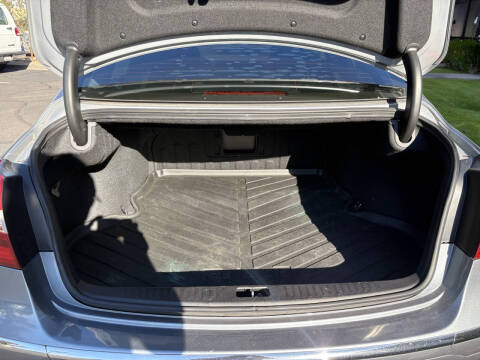 2014 Hyundai Genesis 5.0L R-Spec