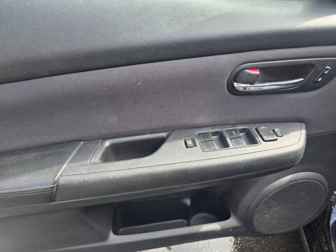 2011 Mazda MAZDA6 i Touring Plus