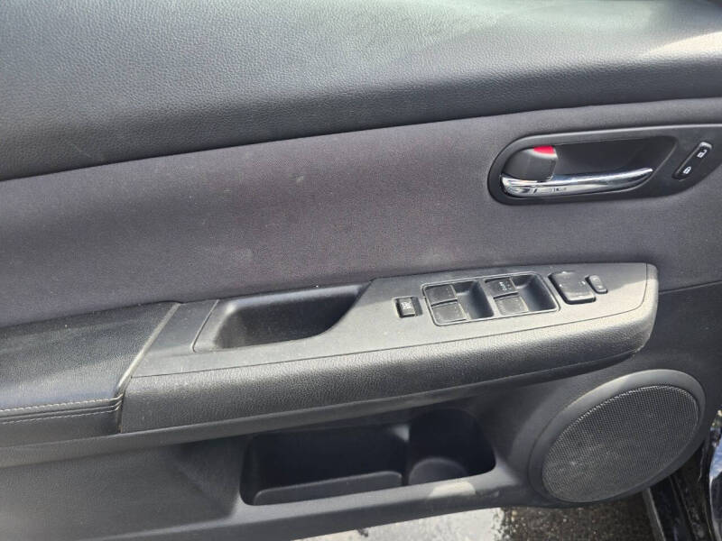 2011 Mazda MAZDA6 i Touring Plus