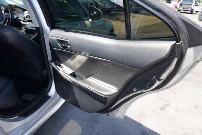 2015 Lexus IS 250