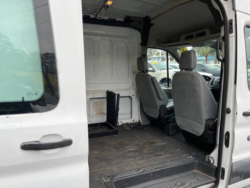 2015 Ford Transit Base photo 14