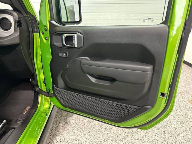 2025 Jeep Gladiator Willys