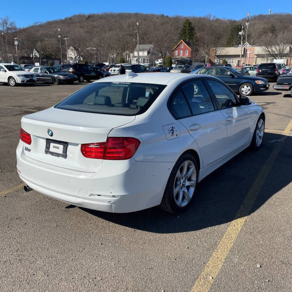 2015 BMW 3 Series 320i