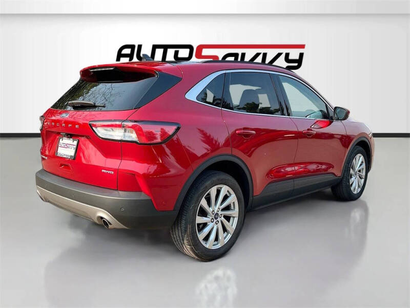 2022 Ford Escape Titanium