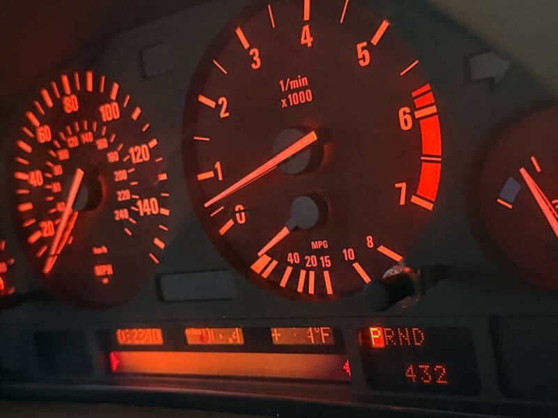 2000 BMW 7 Series 740iL