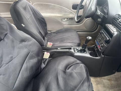 1999 Saturn S-Series SC2