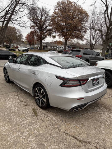2022 Nissan Maxima 3.5 SV