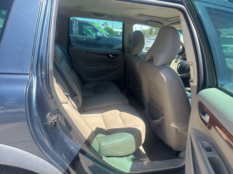 2006 Volvo XC70