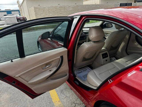 2012 BMW 3 Series 328i