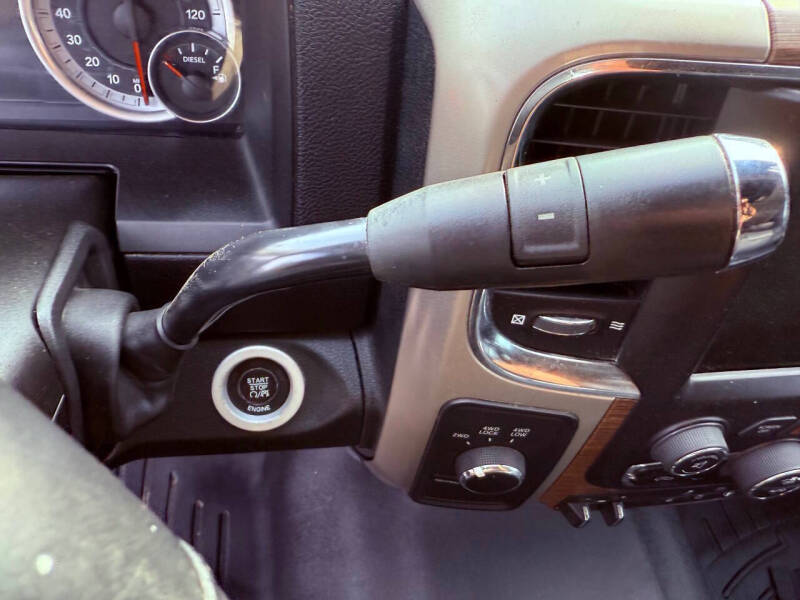 2015 RAM 2500 Laramie