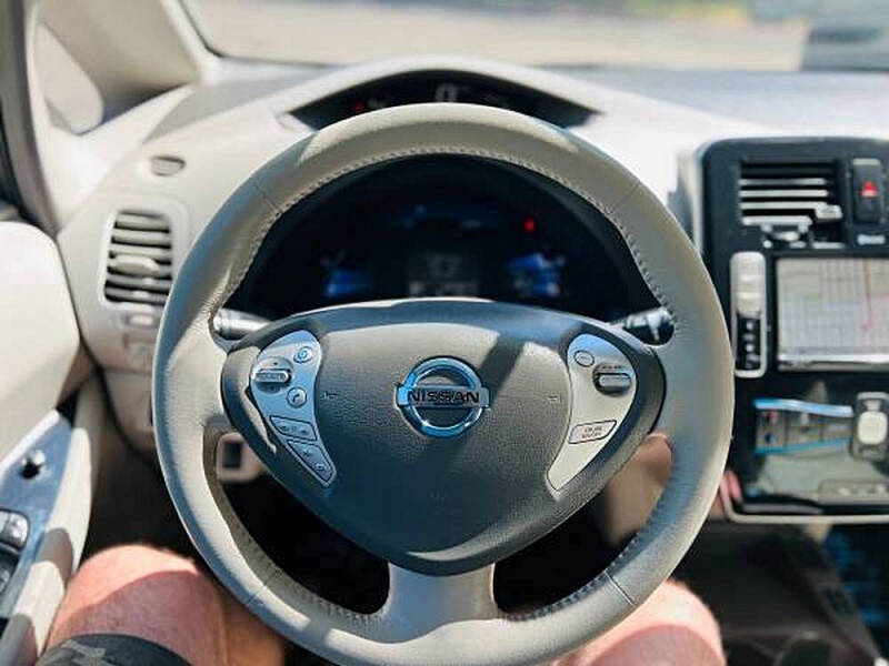 2012 Nissan LEAF