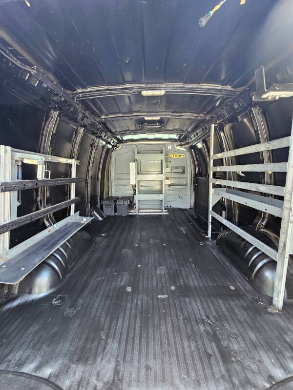 2018 Chevrolet Express 2500
