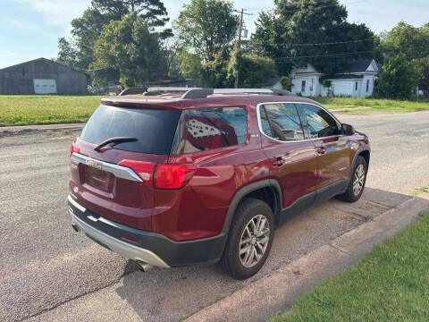 2017 GMC Acadia SLE-2