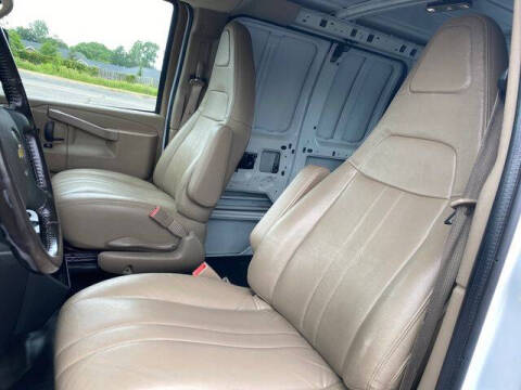 2021 Chevrolet Express 2500