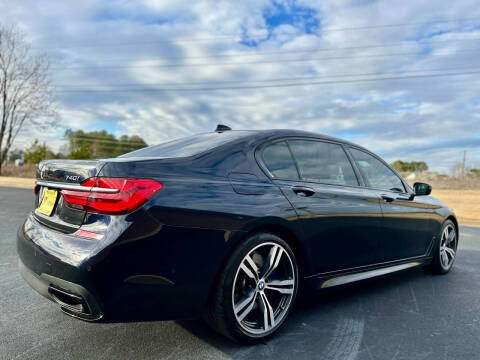 2017 BMW 7 Series 740i