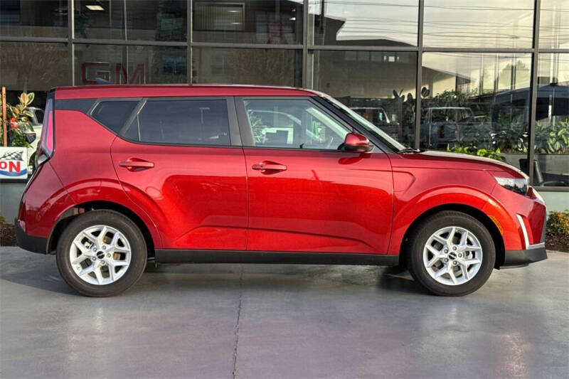 2023 Kia Soul S