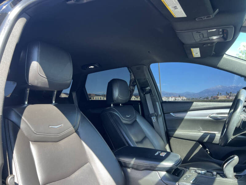 2022 Cadillac XT5 Luxury